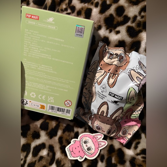 Labubu Macaron 🩷 - Picture 3 of 3